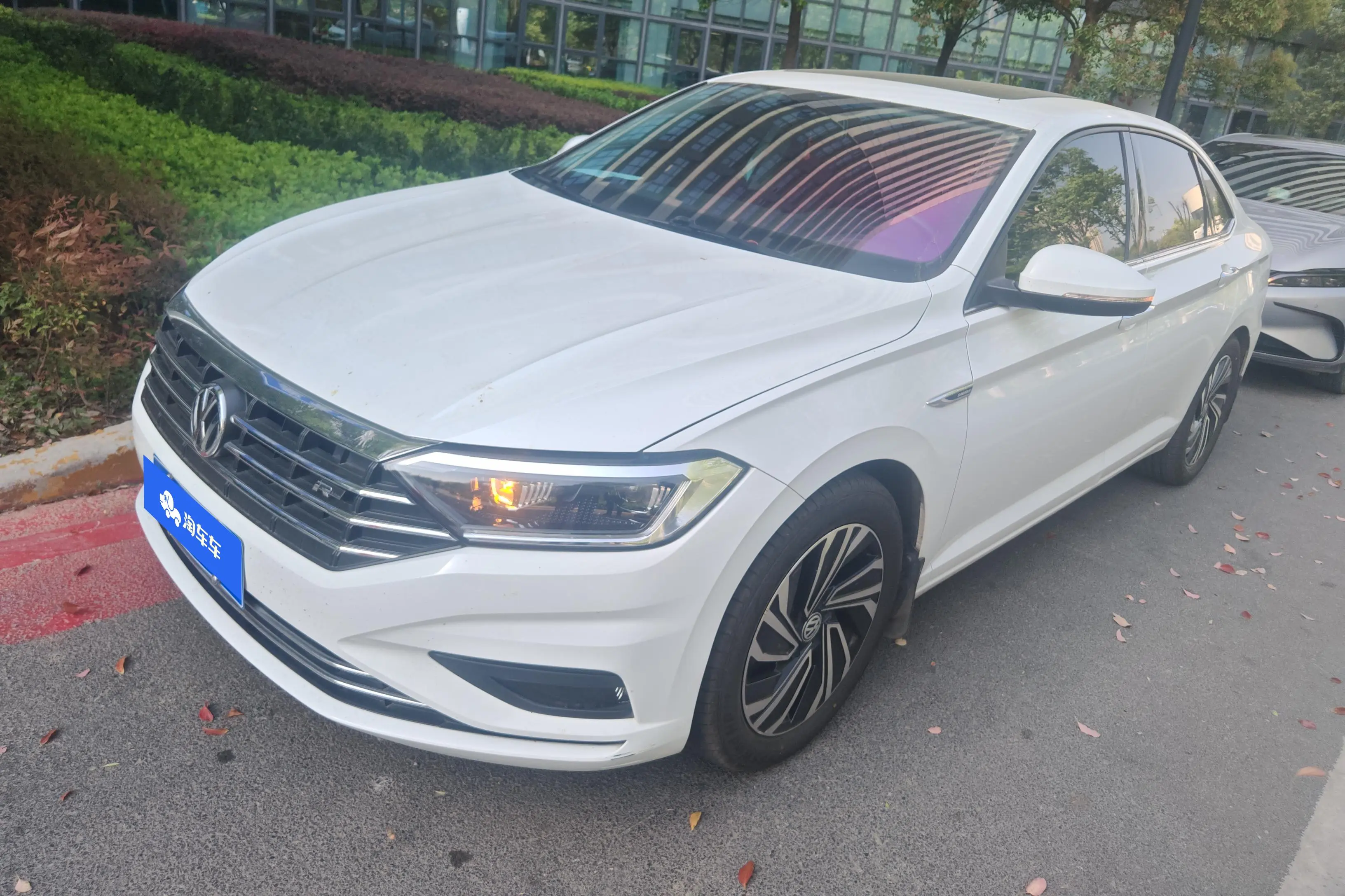 Volkswagen Sagitar