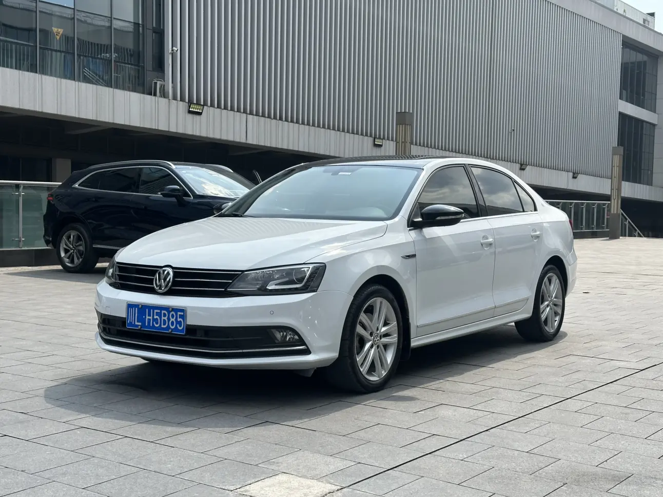 Volkswagen Sagitar
