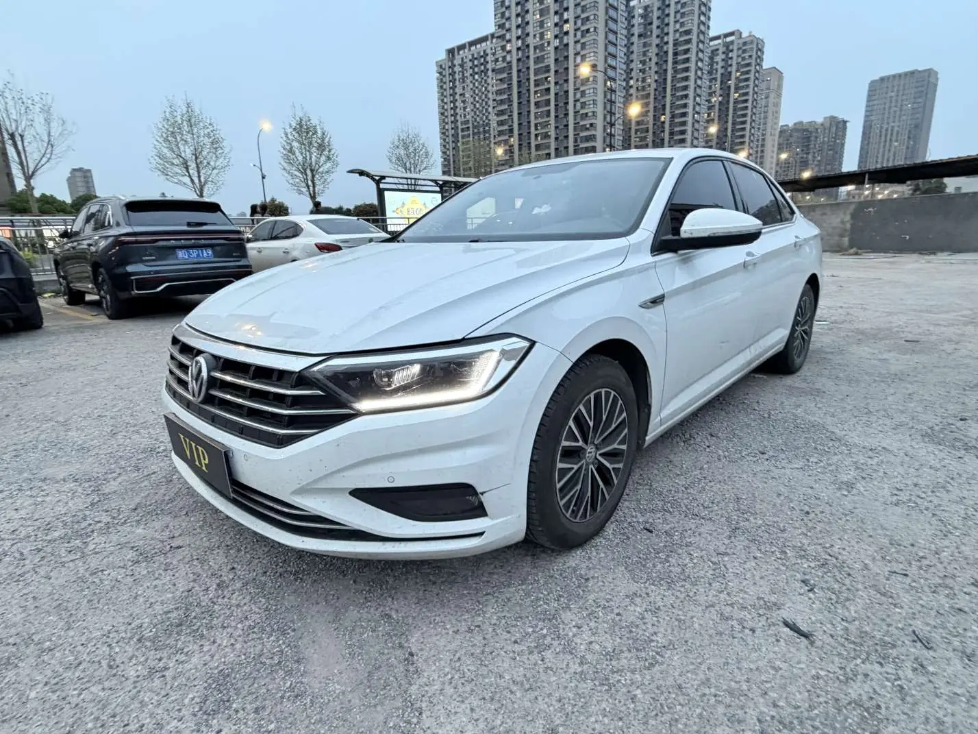 Volkswagen Sagitar
