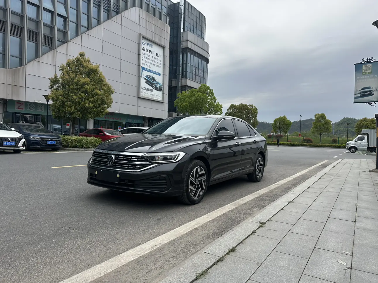 Volkswagen Sagitar