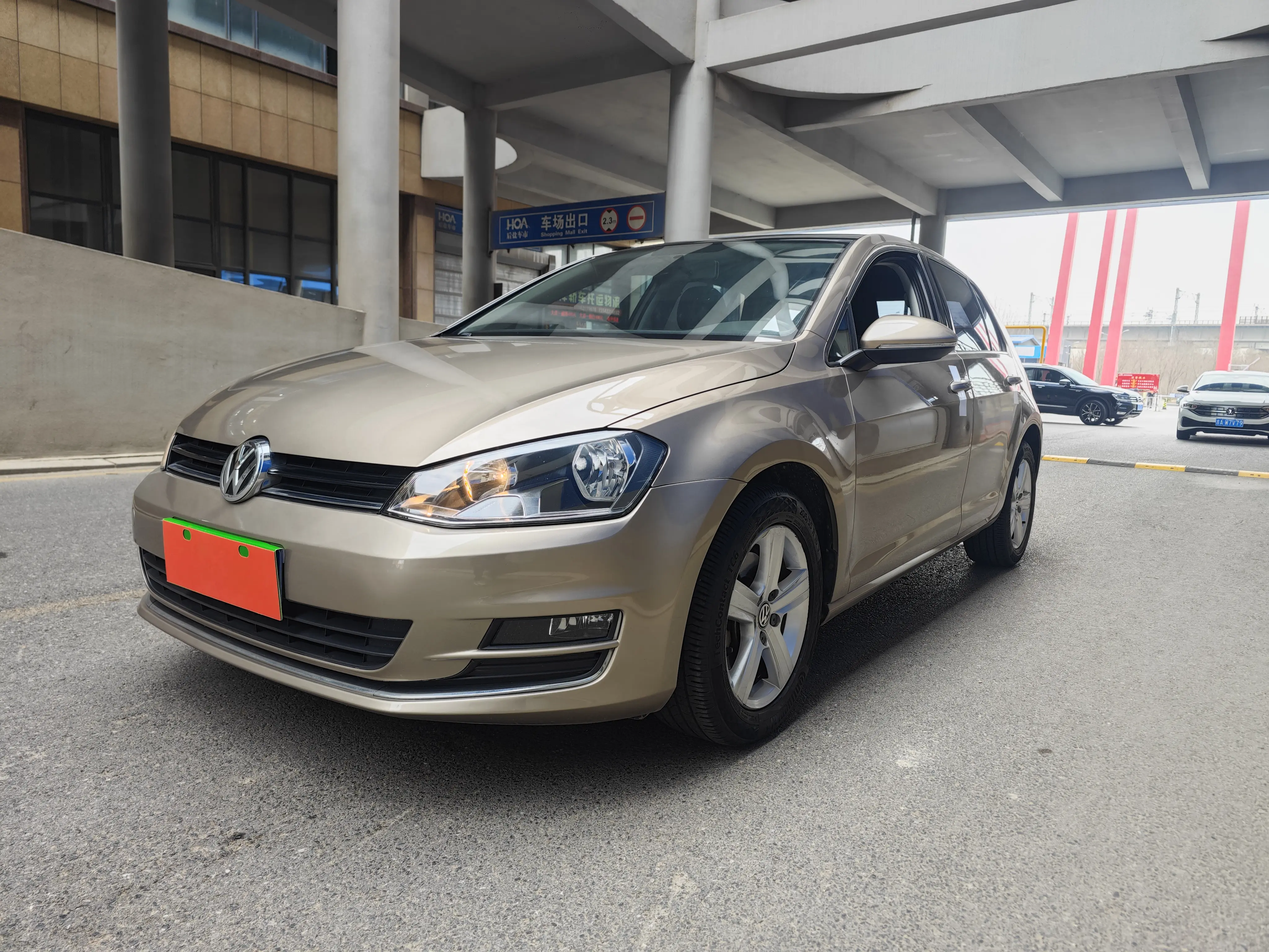 Volkswagen Golf