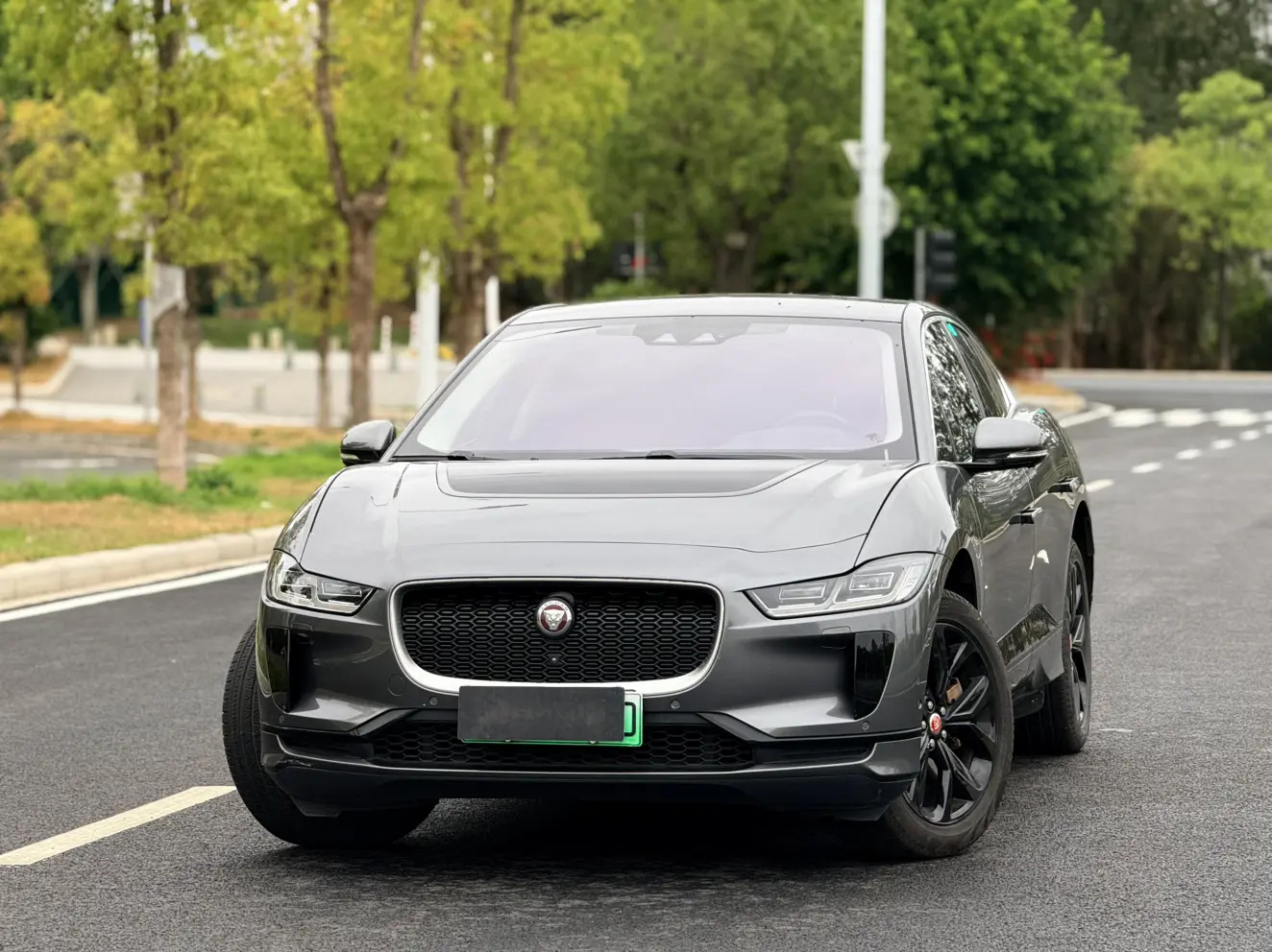 Jaguar I-PACE