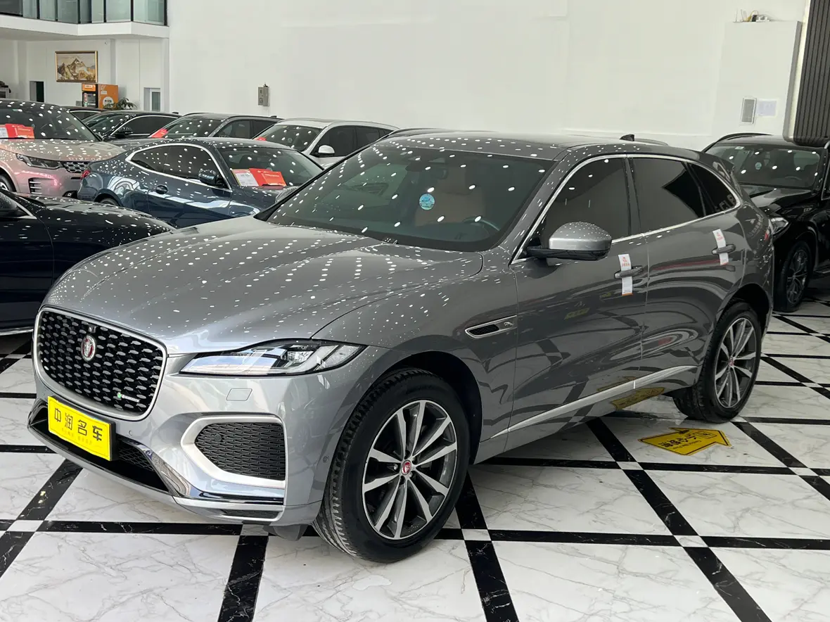 Jaguar F-PACE