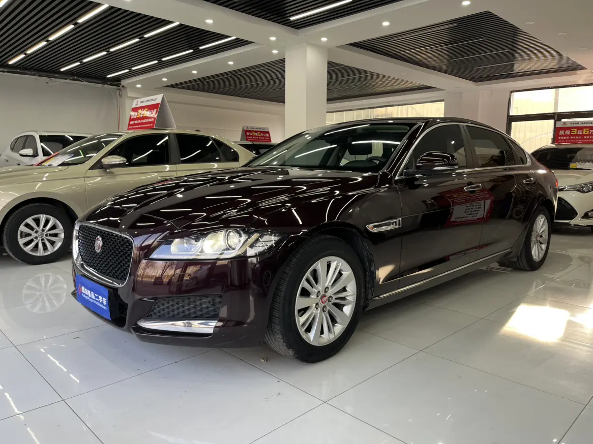 Jaguar XFL