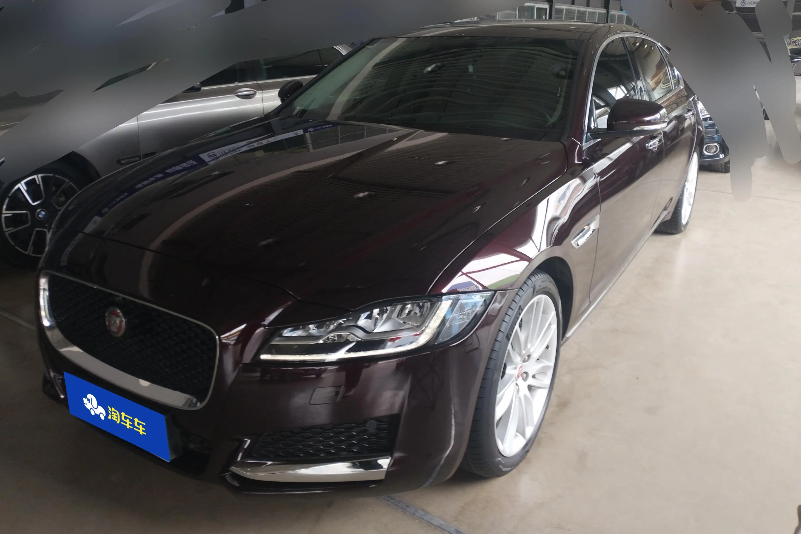 Jaguar XFL