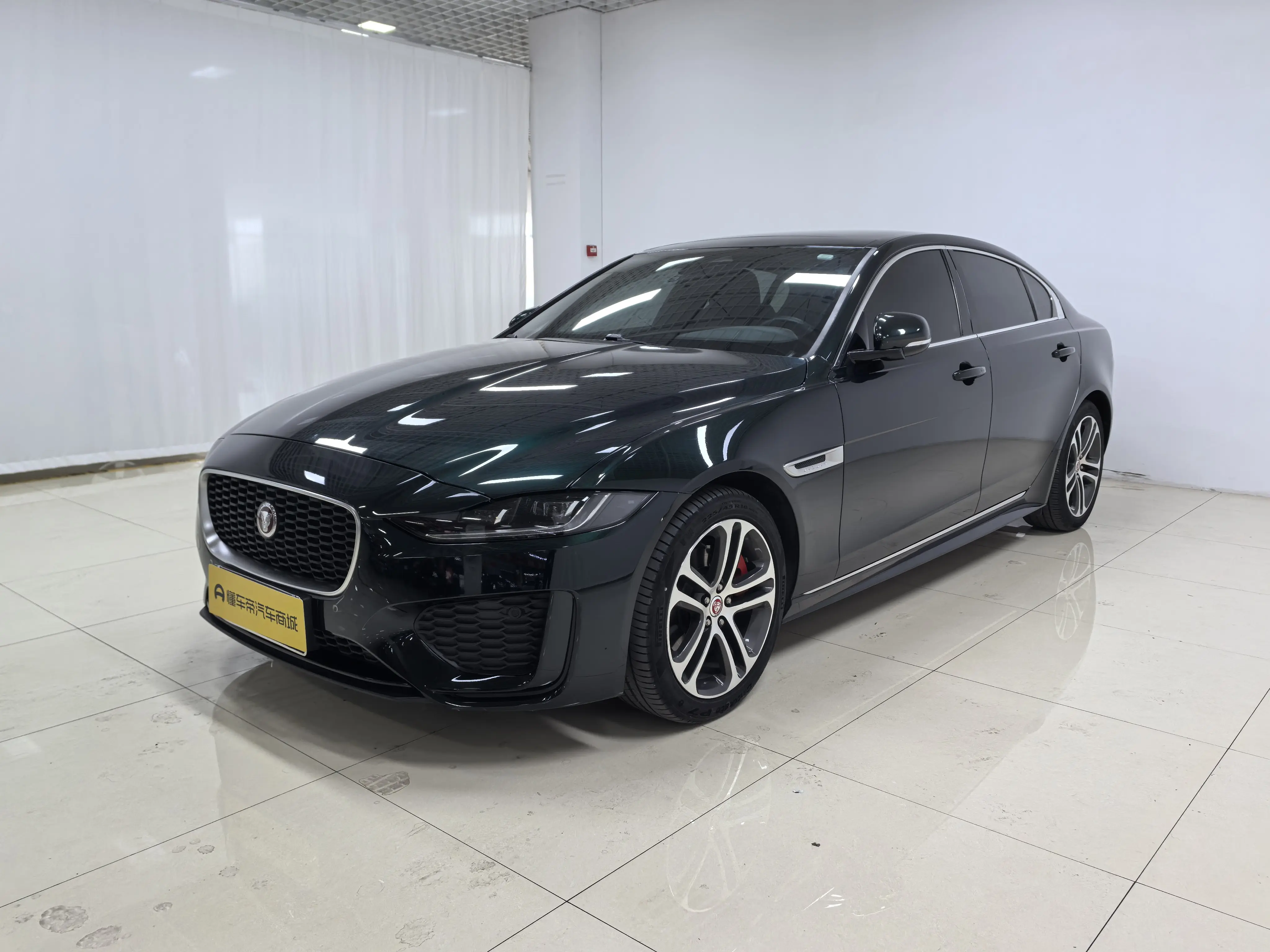 Jaguar XEL