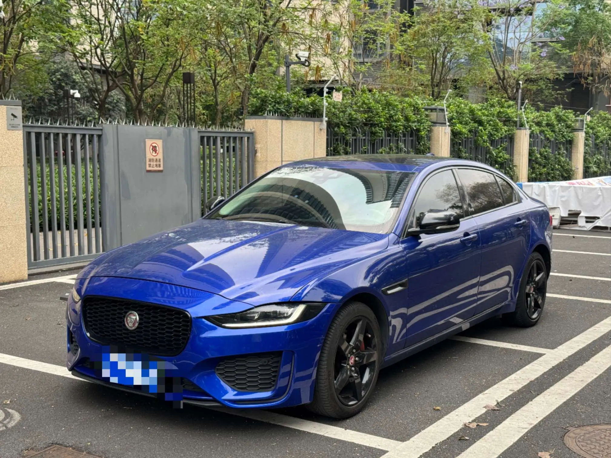 Jaguar XEL