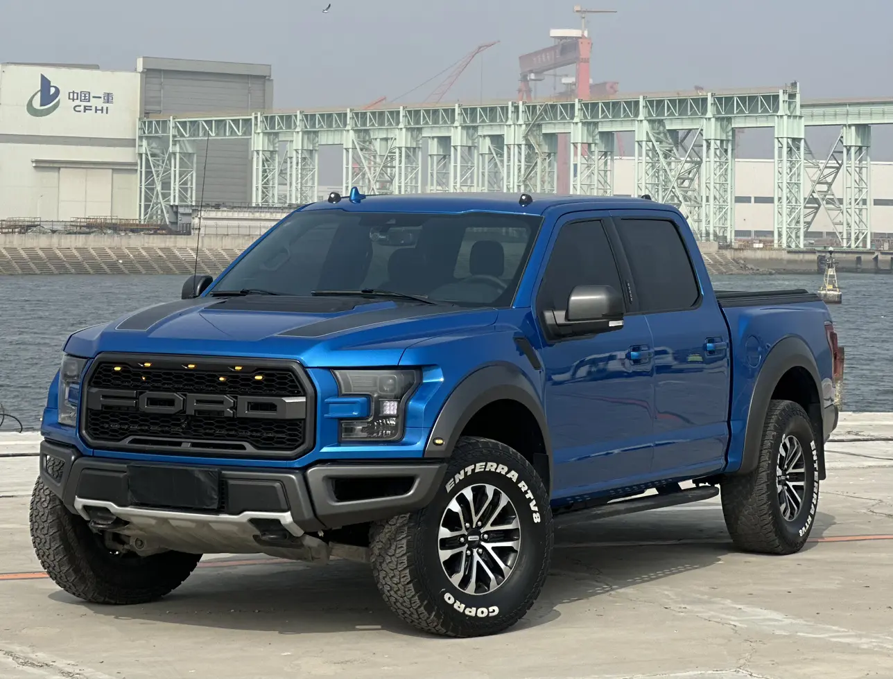 Ford F-150 Raptor
