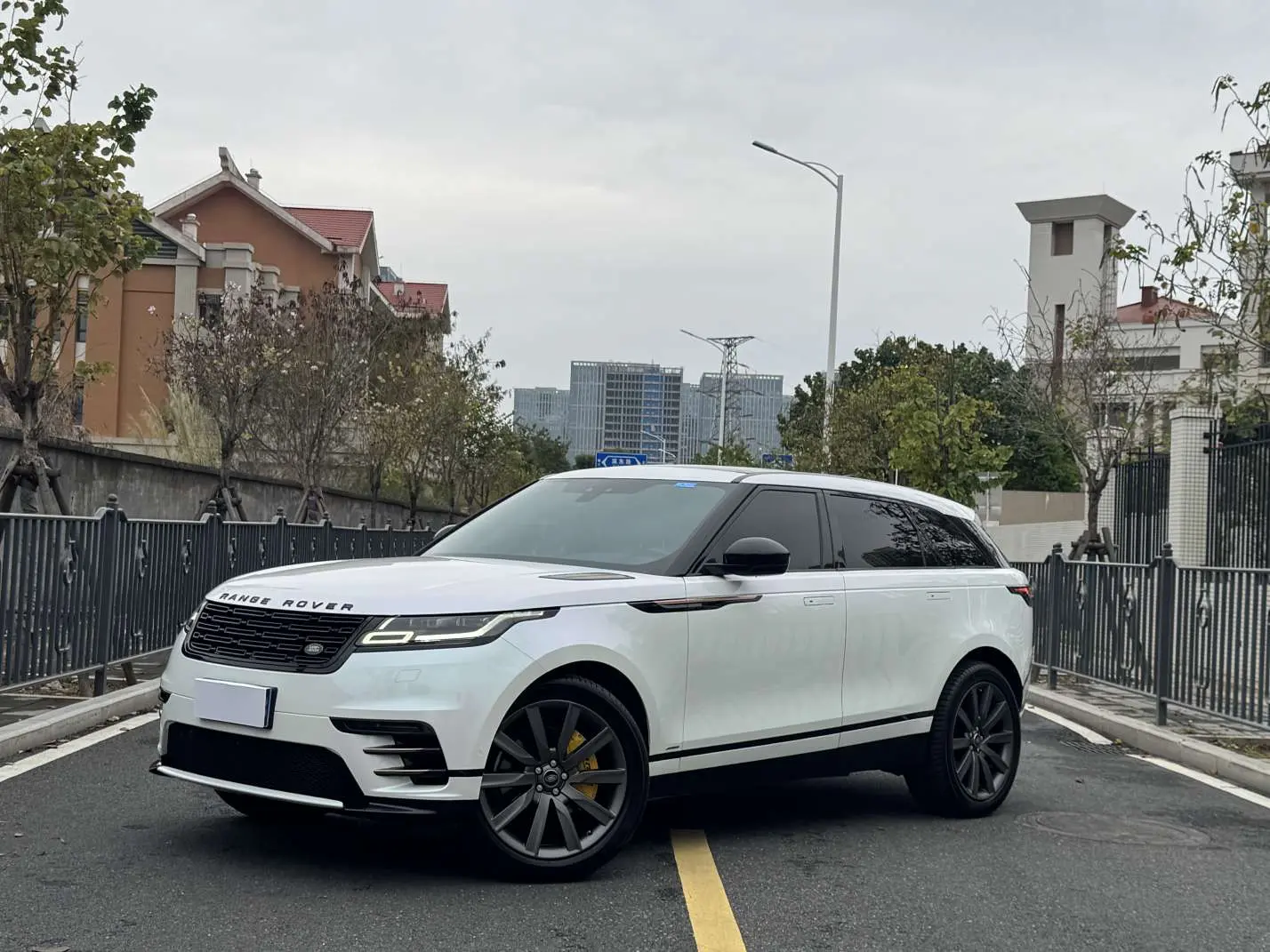 Land Rover Range Rover Velar