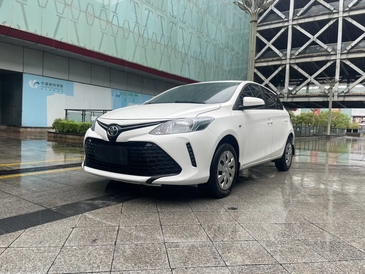 Toyota Vios FS