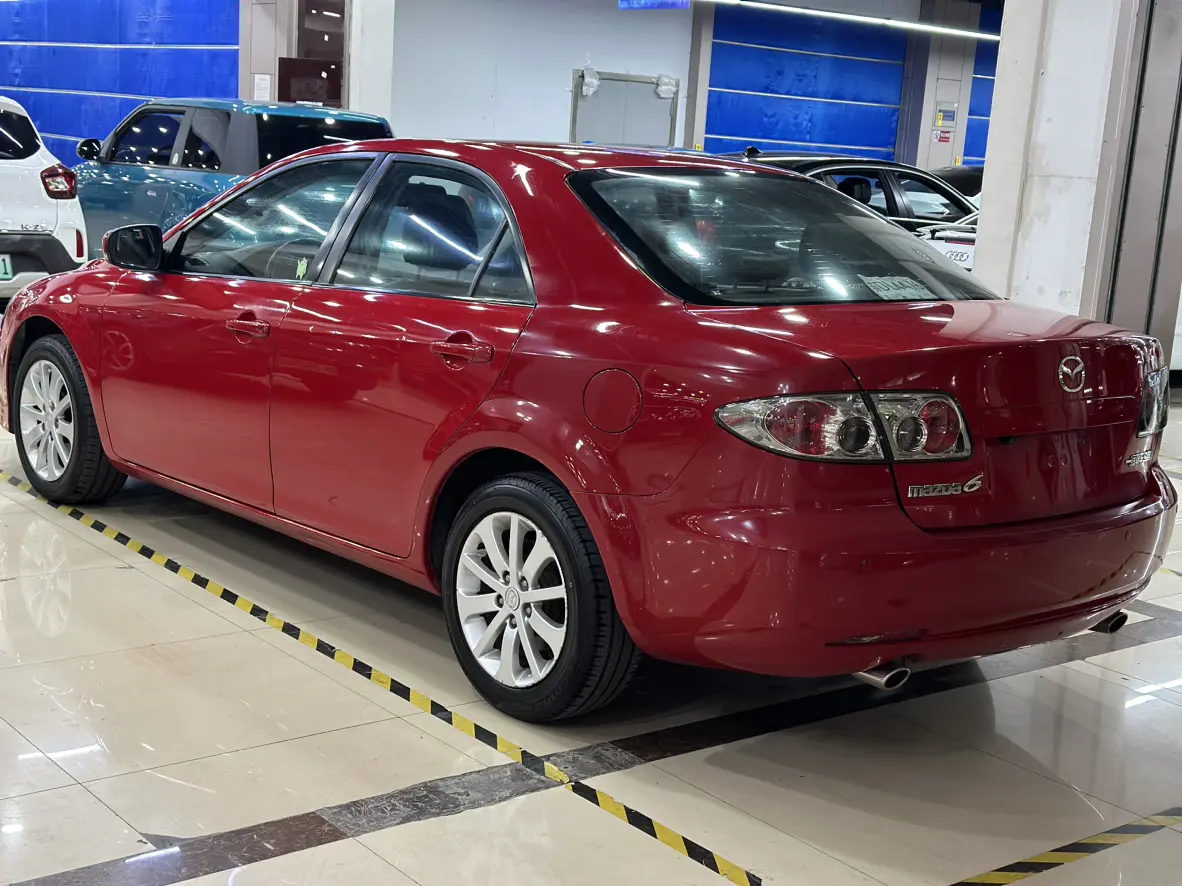 Mazda 6