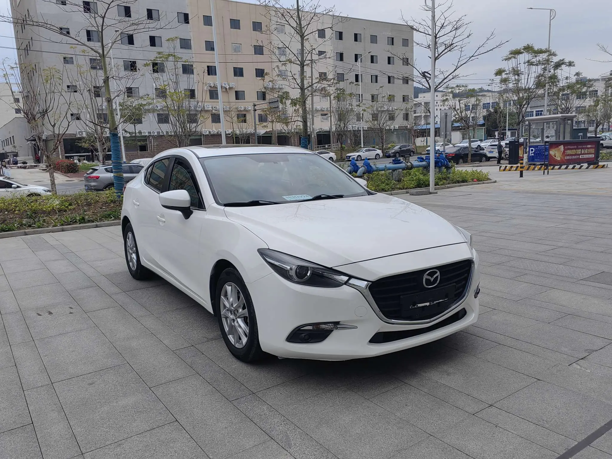 Mazda Axela