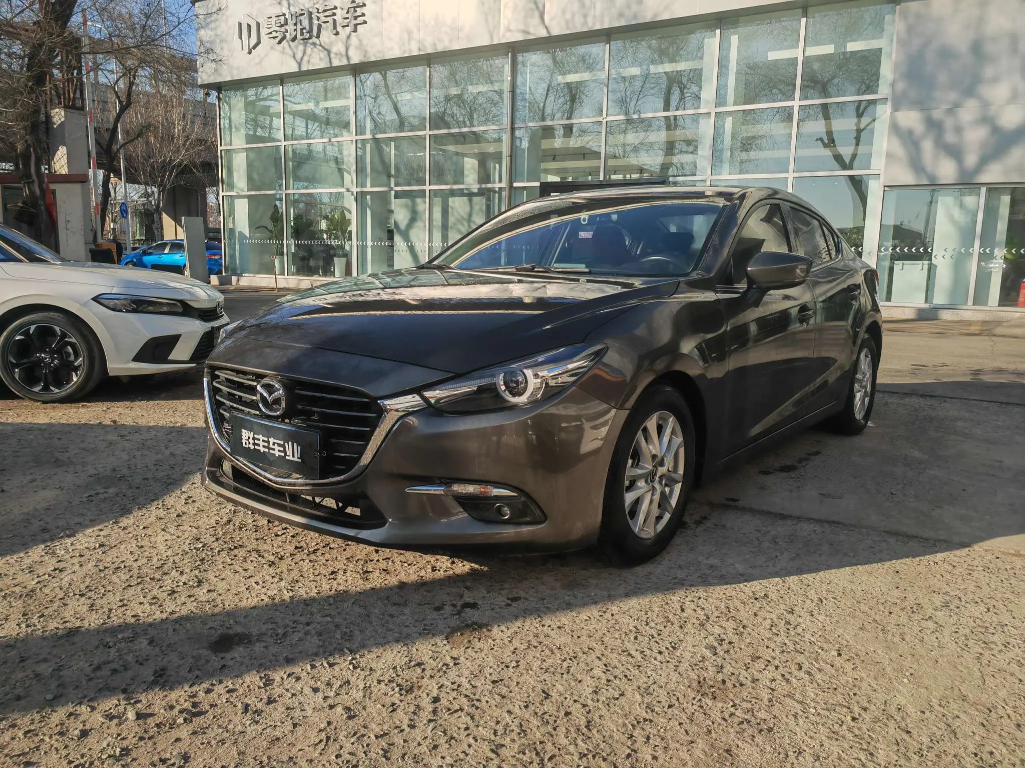 Mazda Axela