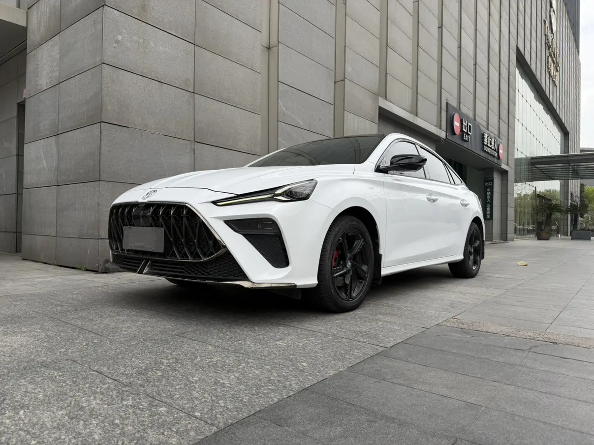 MG 5 Scorpio