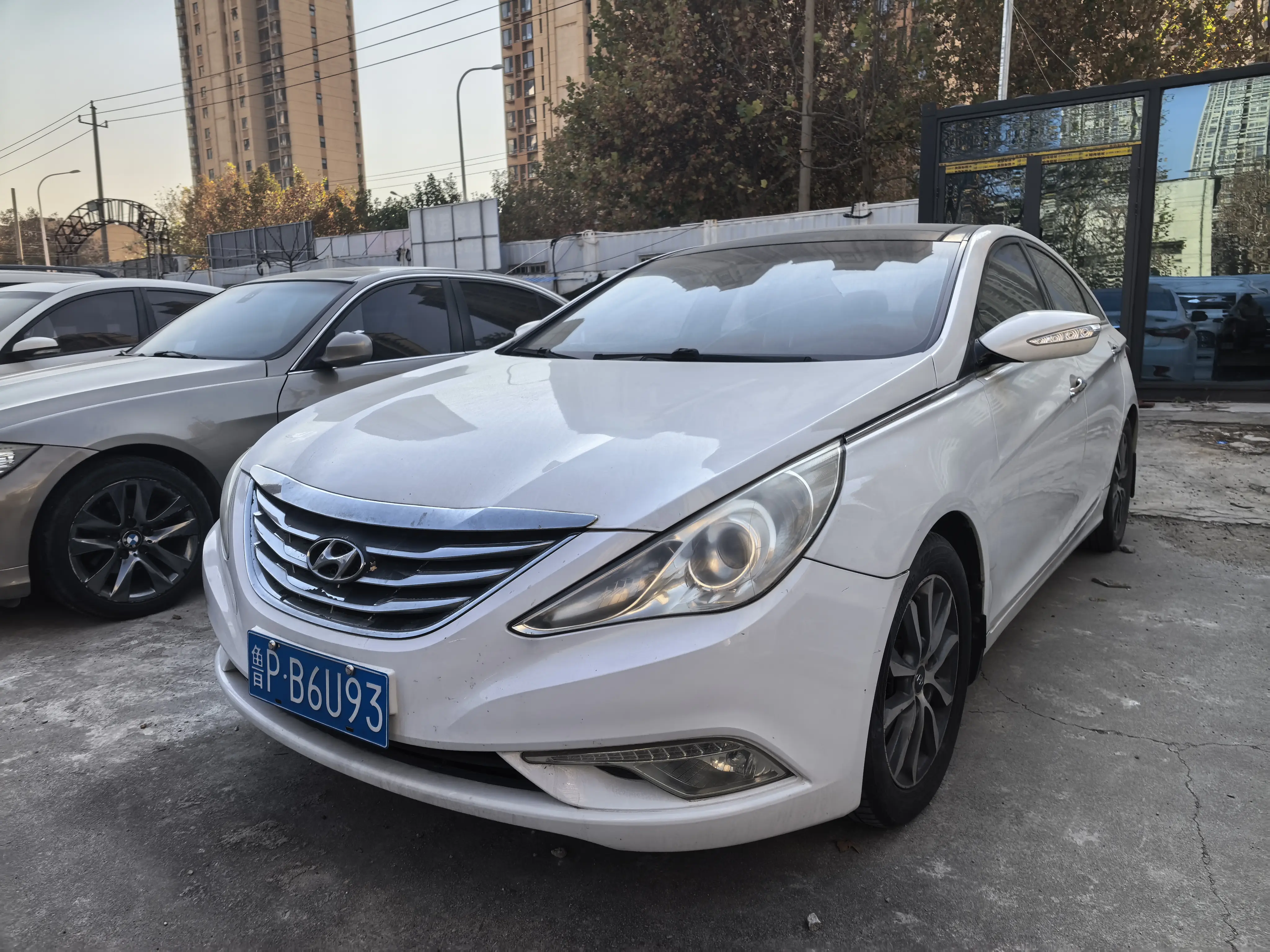 Hyundai Sonata eight