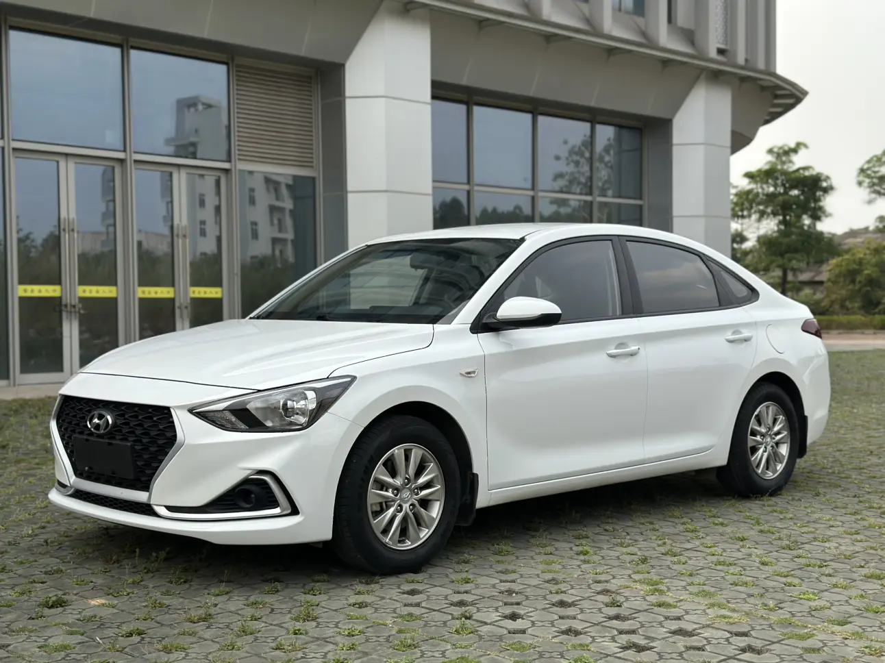 Hyundai Joyful