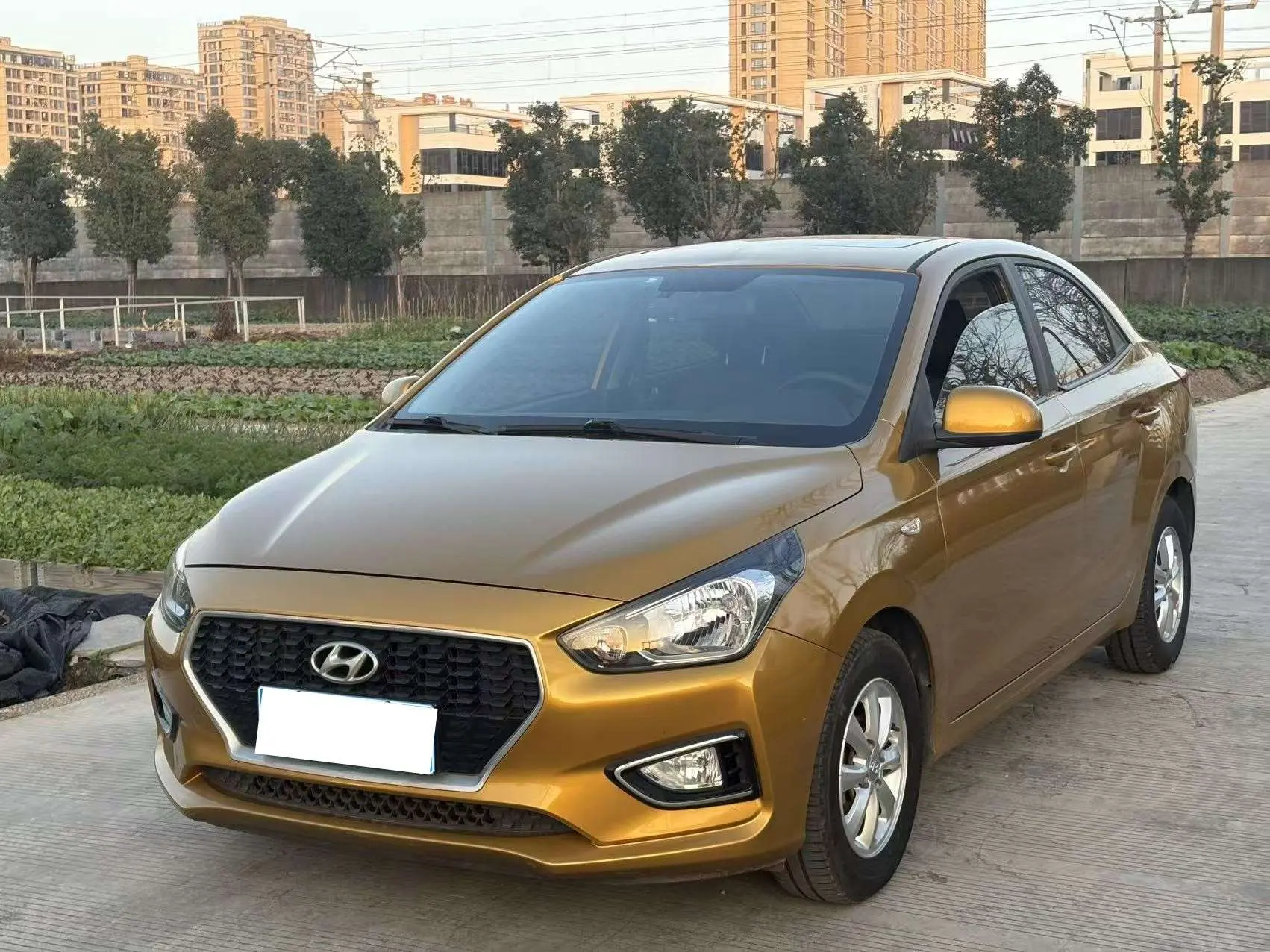 Hyundai Verna