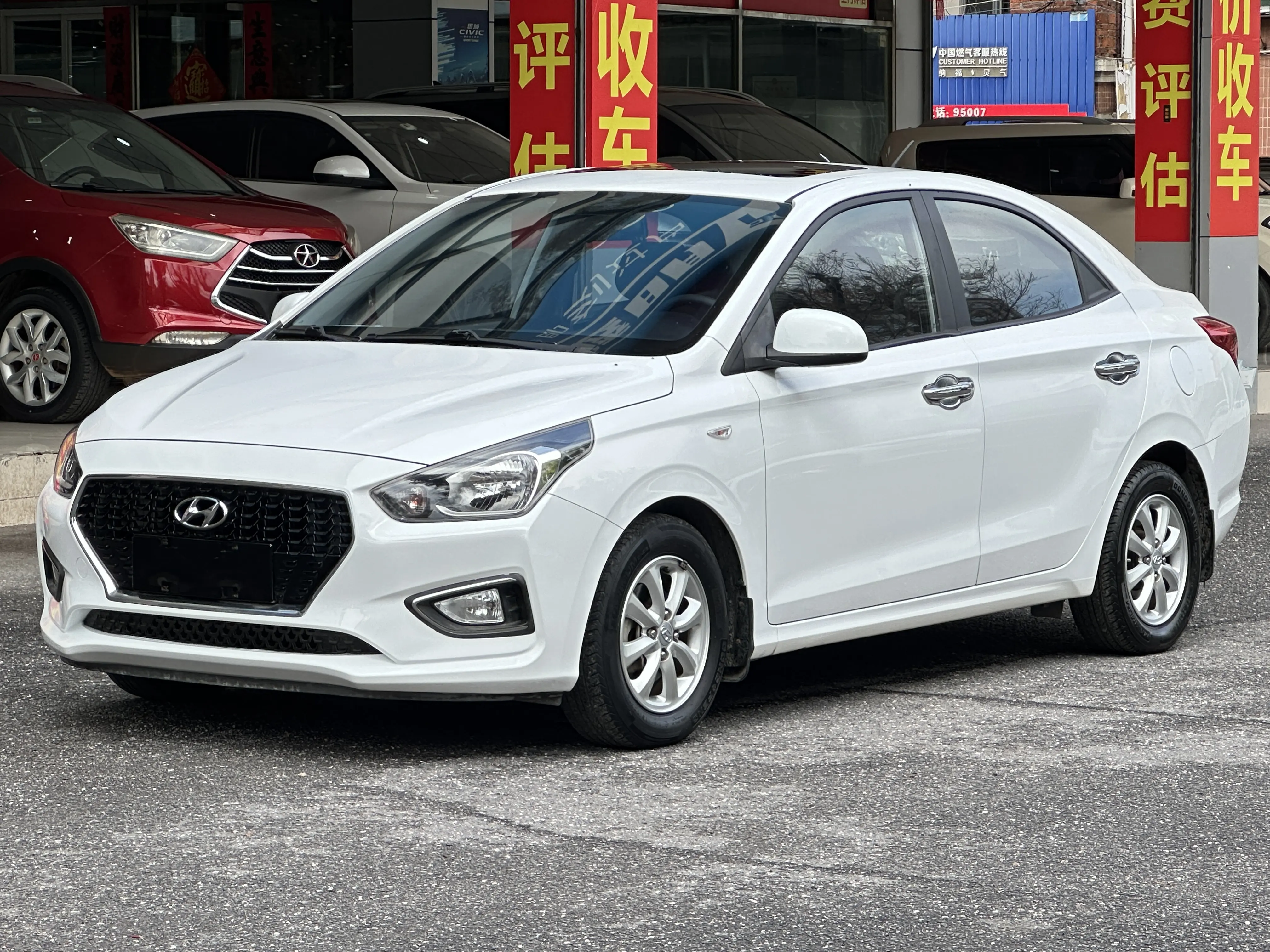 Hyundai Verna