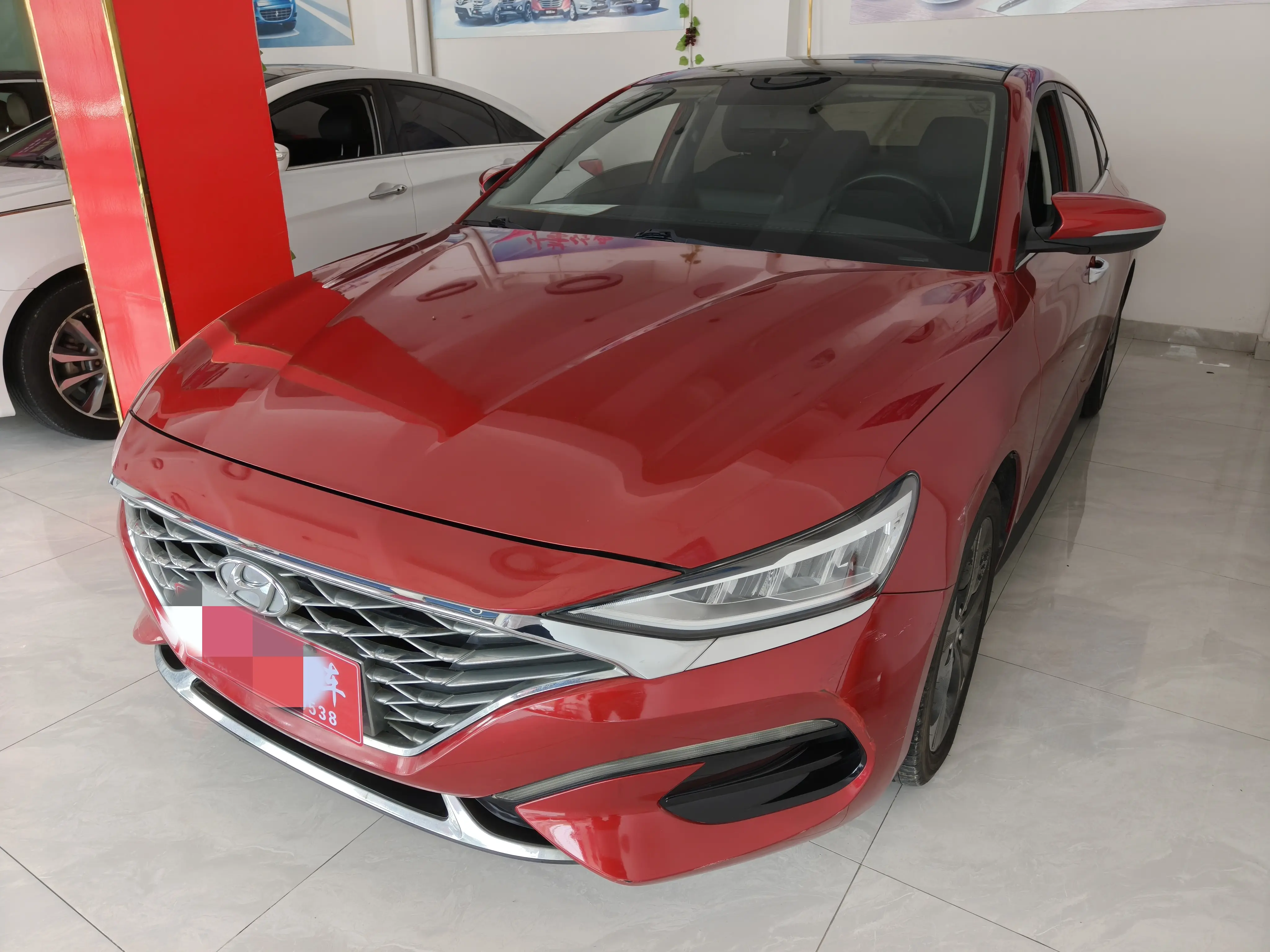 Hyundai Lafesta