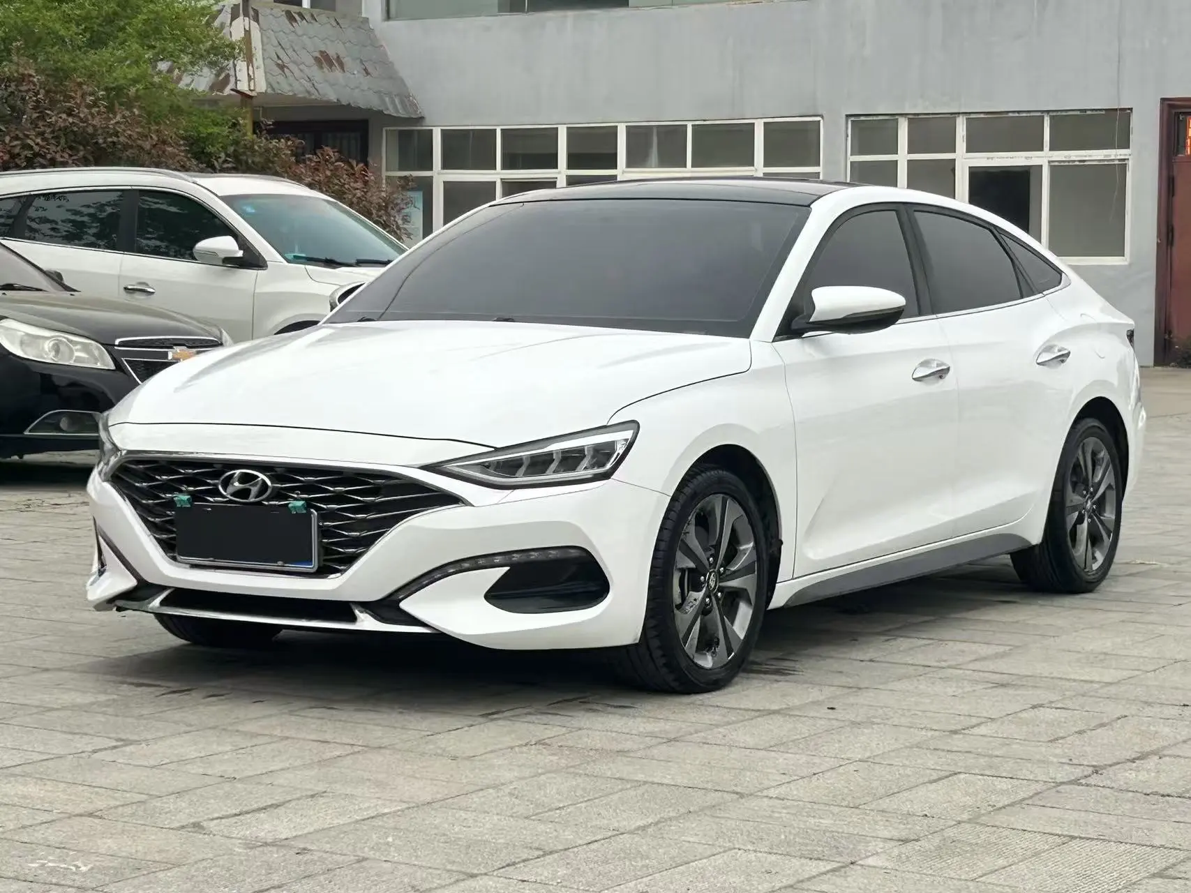 Hyundai Lafesta