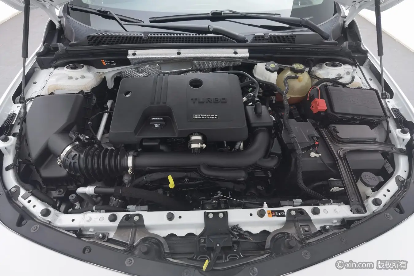 Chevrolet Malibu XL