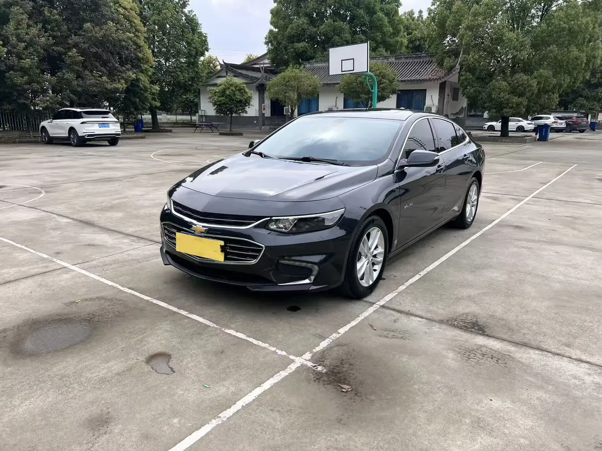 Chevrolet Malibu XL
