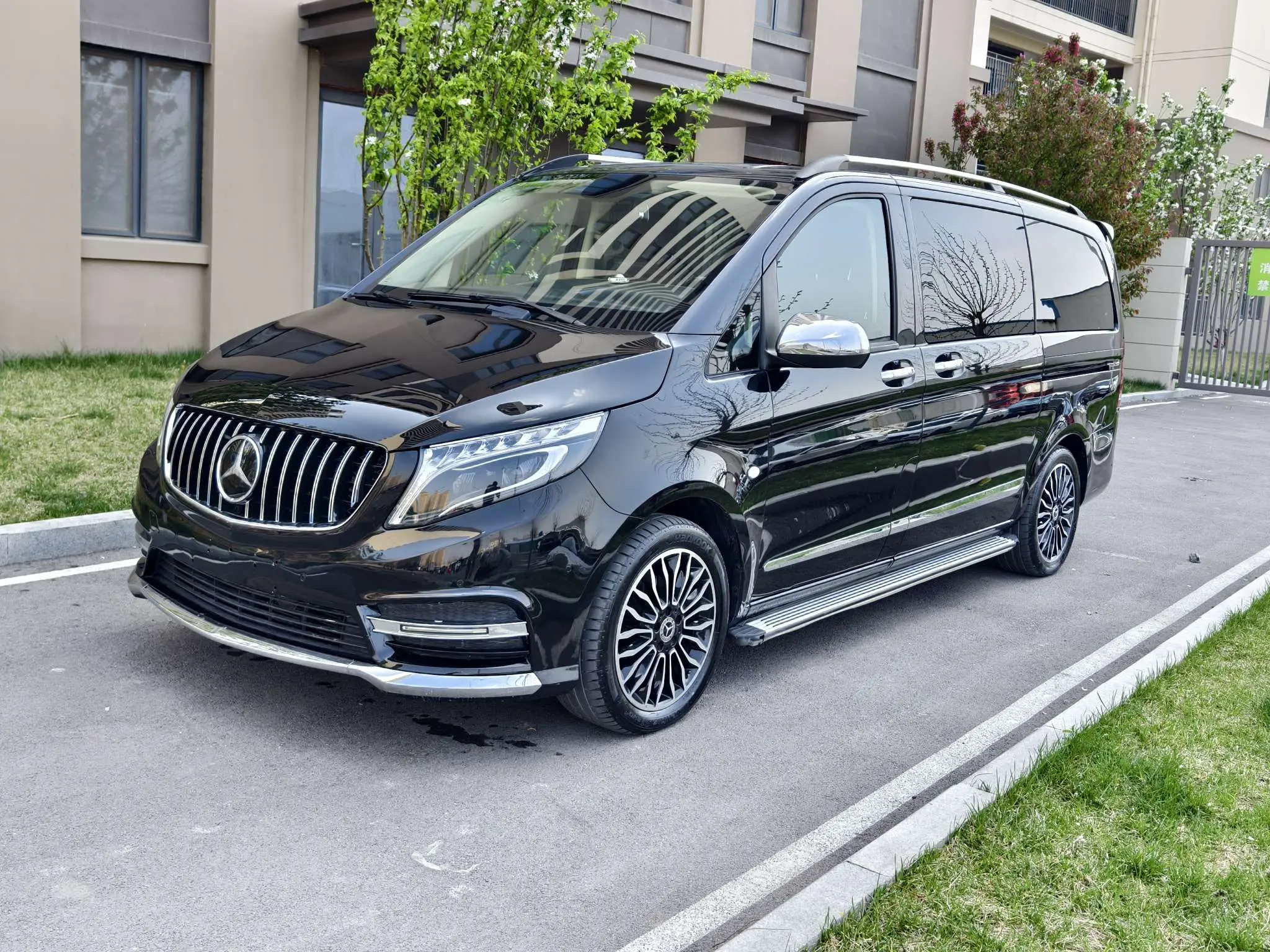 Mercedes-Benz Metris