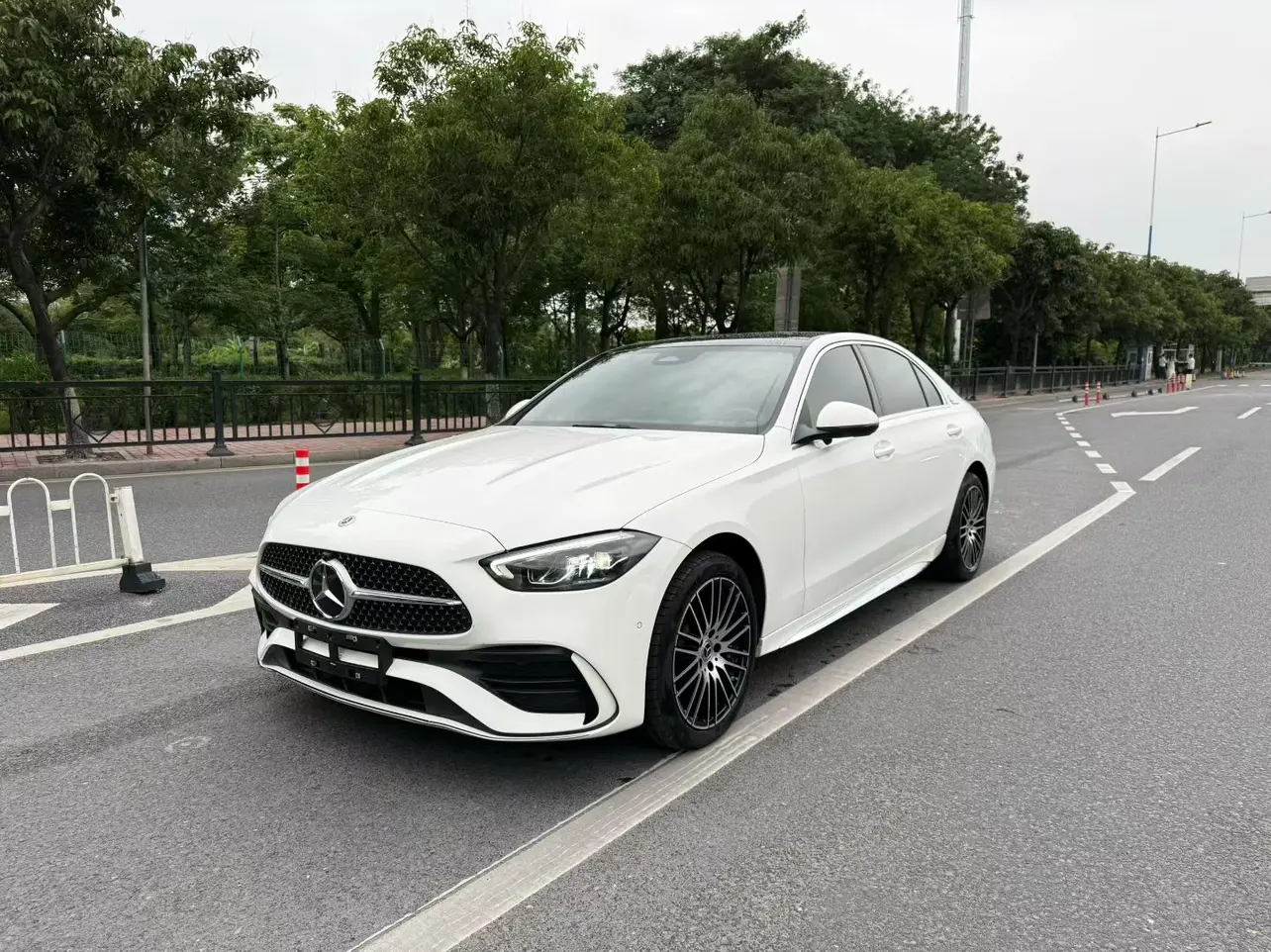 Mercedes-Benz Mercedes Benz C Class