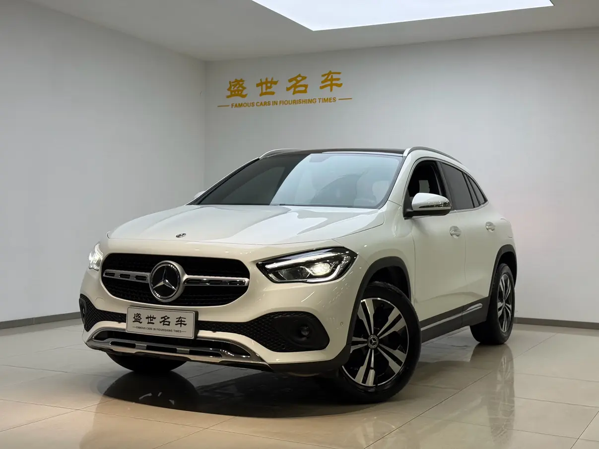 Mercedes-Benz GLA