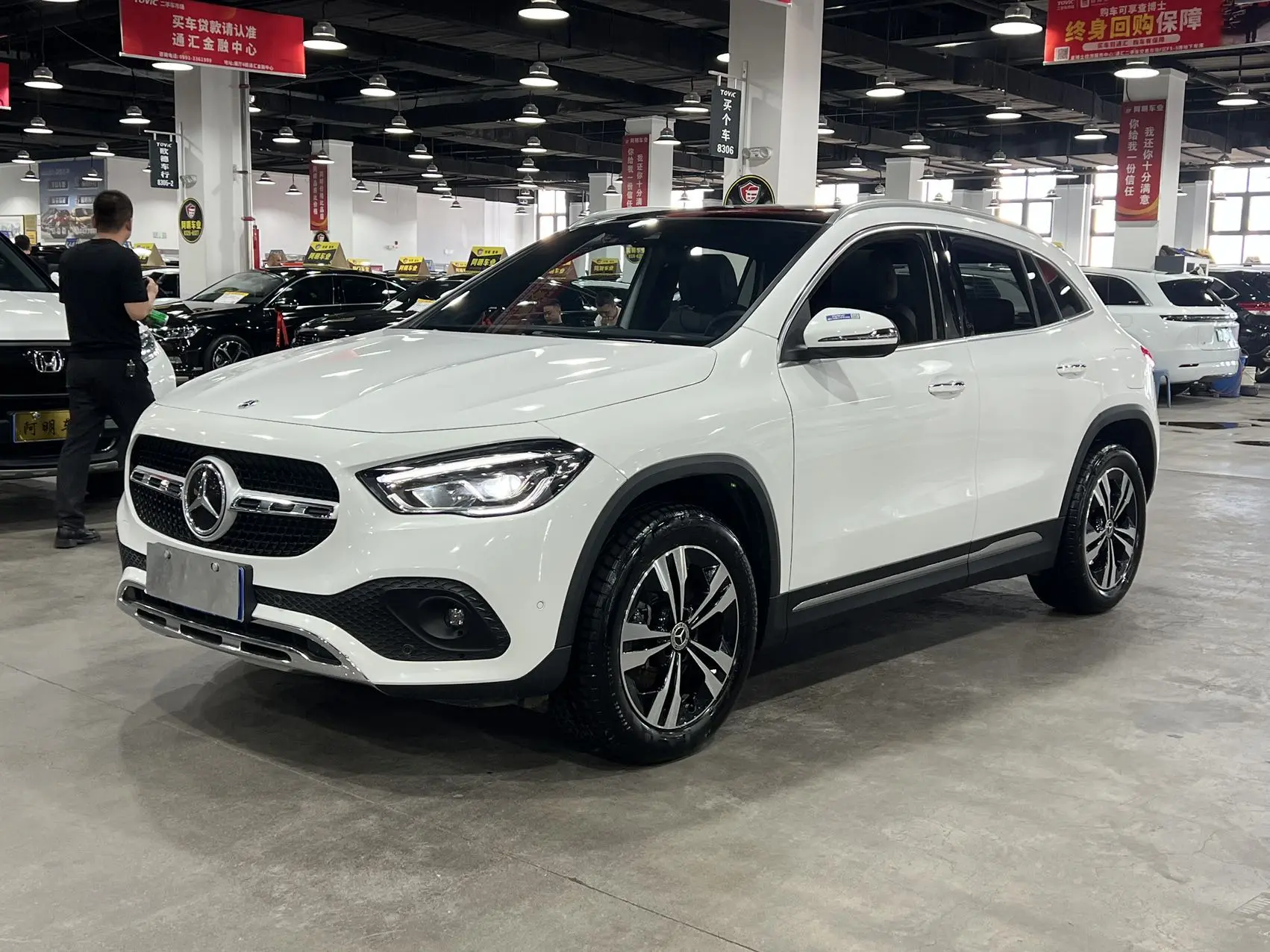 Mercedes-Benz GLA