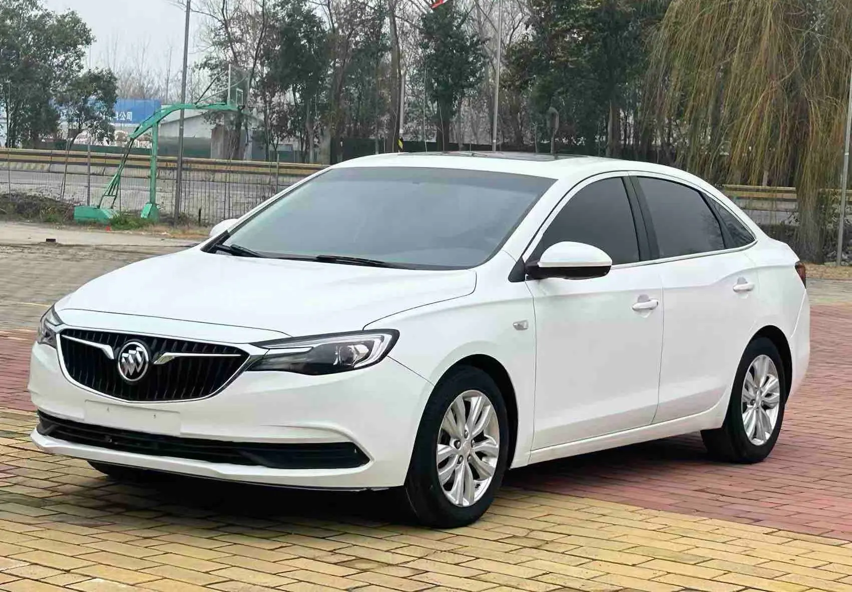 Buick Yinglang