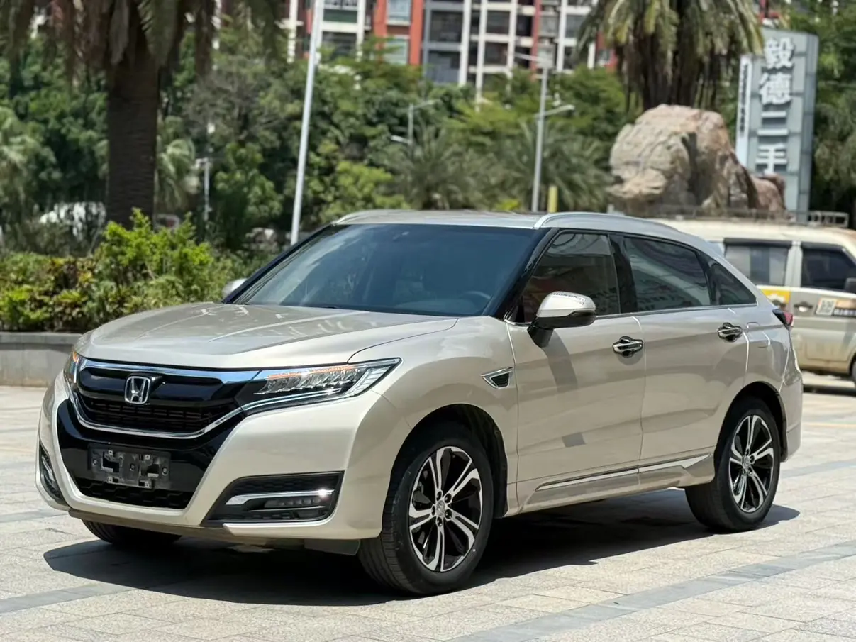 Honda UR-V