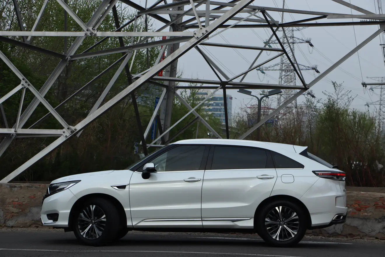 Honda UR-V