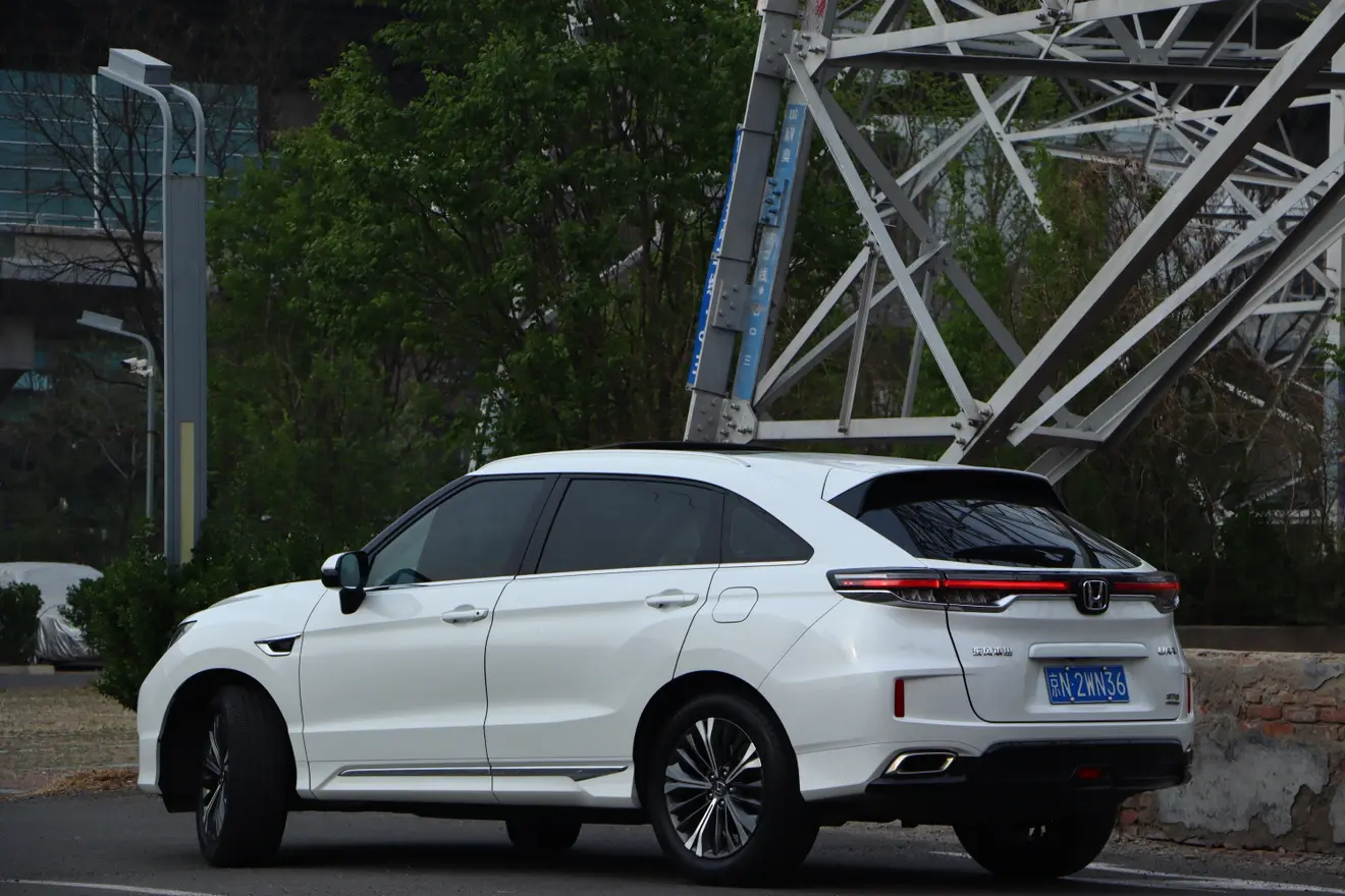 Honda UR-V