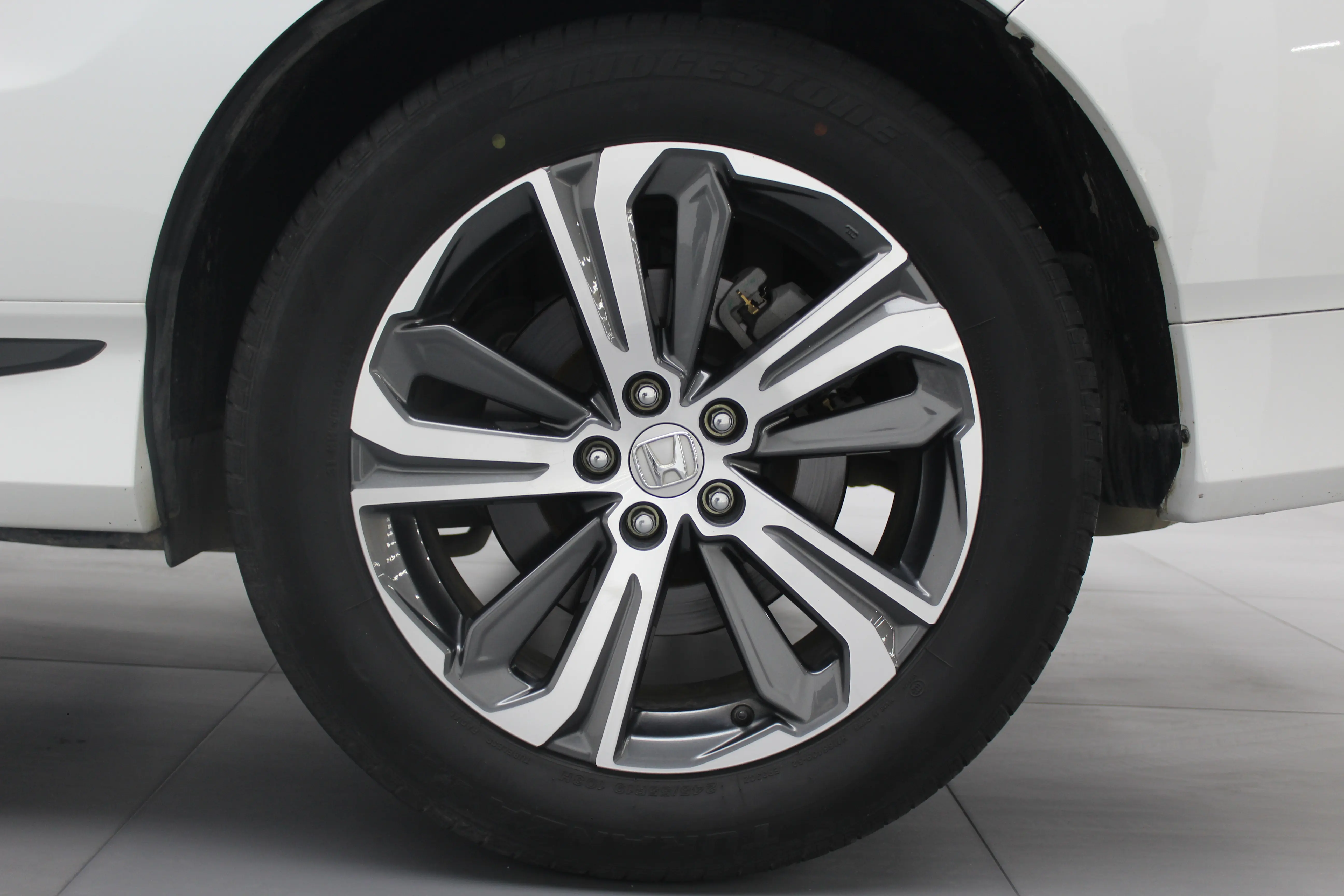 Honda UR-V