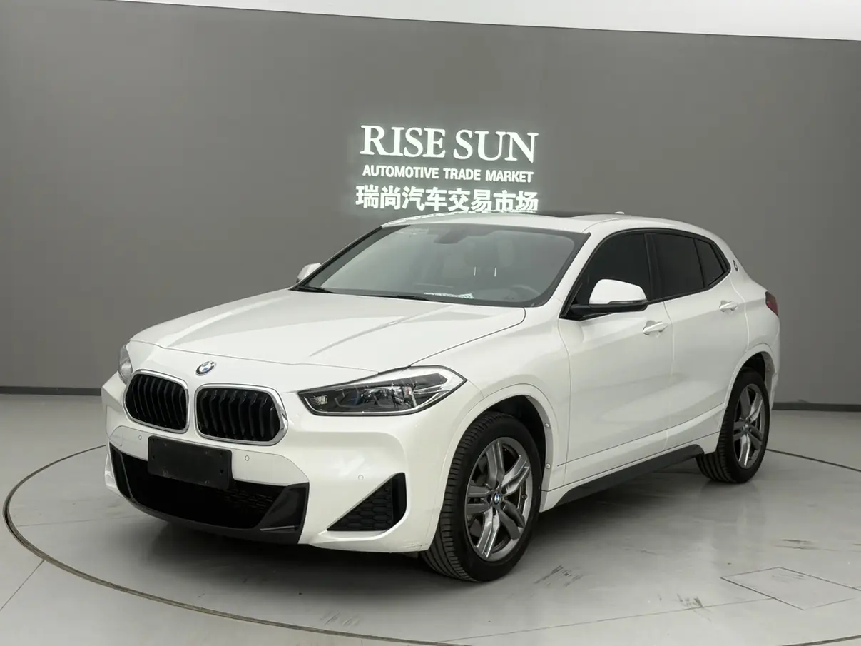 BMW X2