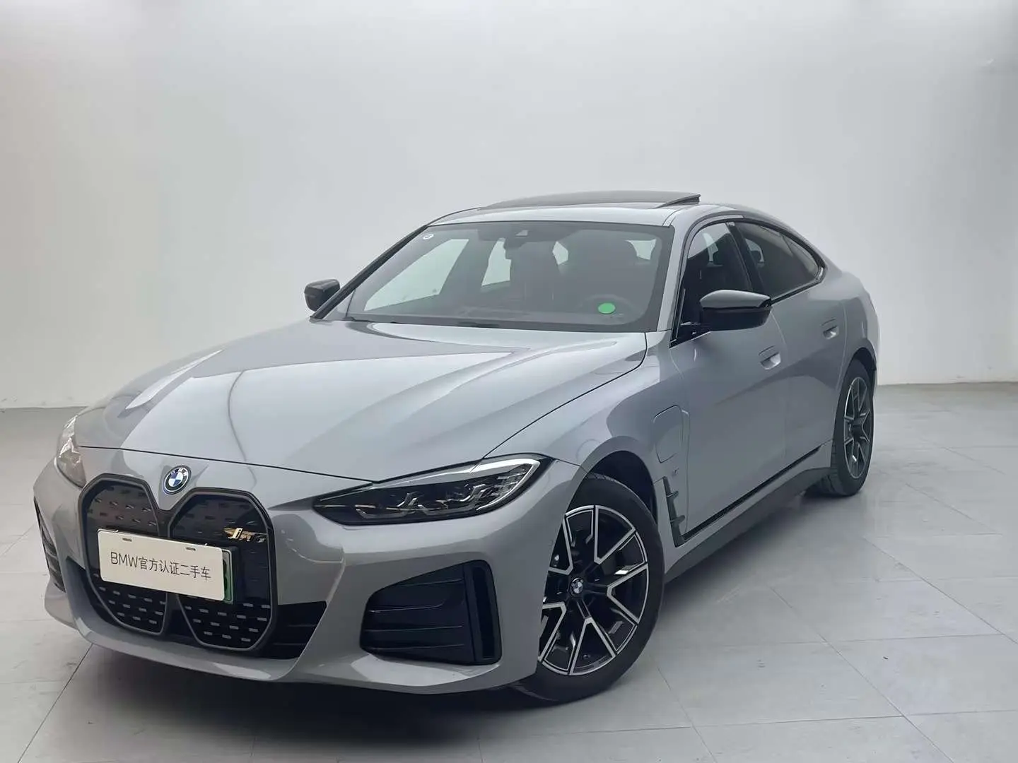 BMW i4