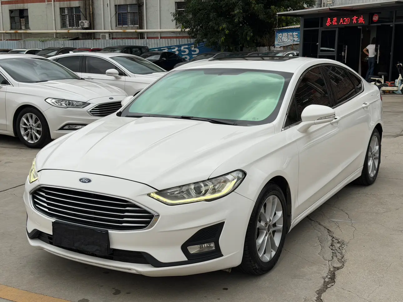 Ford Mondeo