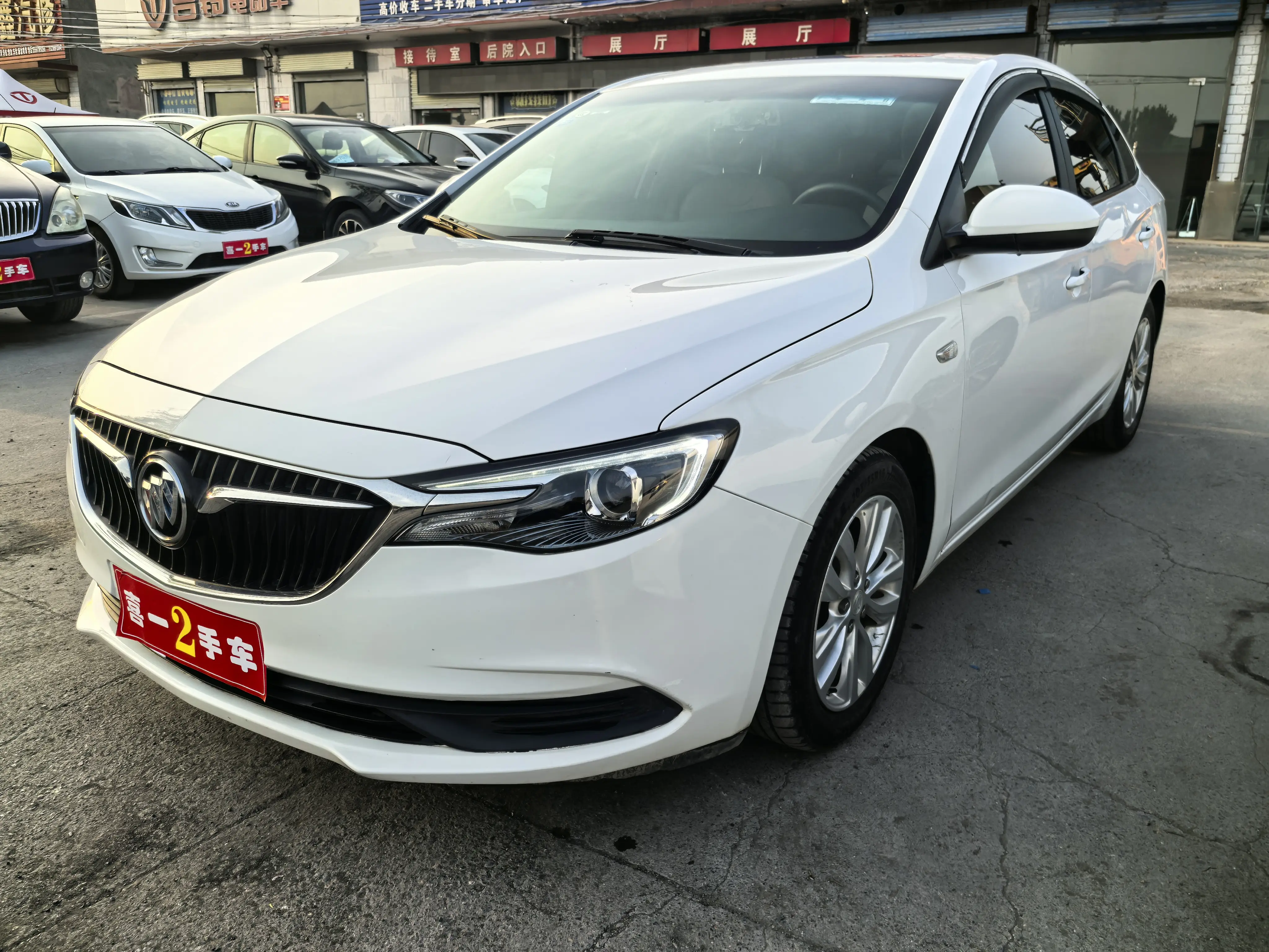 Buick Yinglang