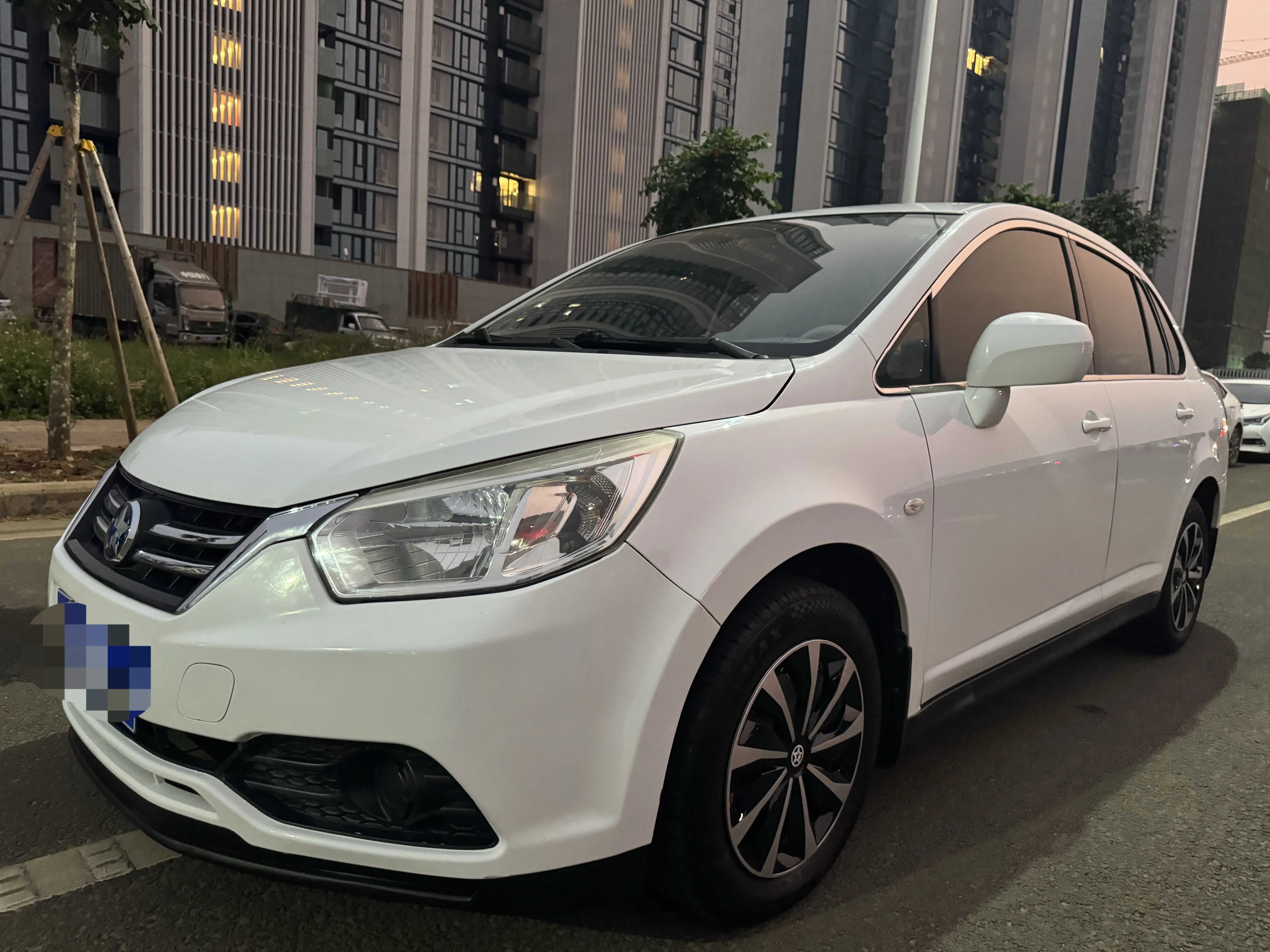 Kai Chen Venucia D50