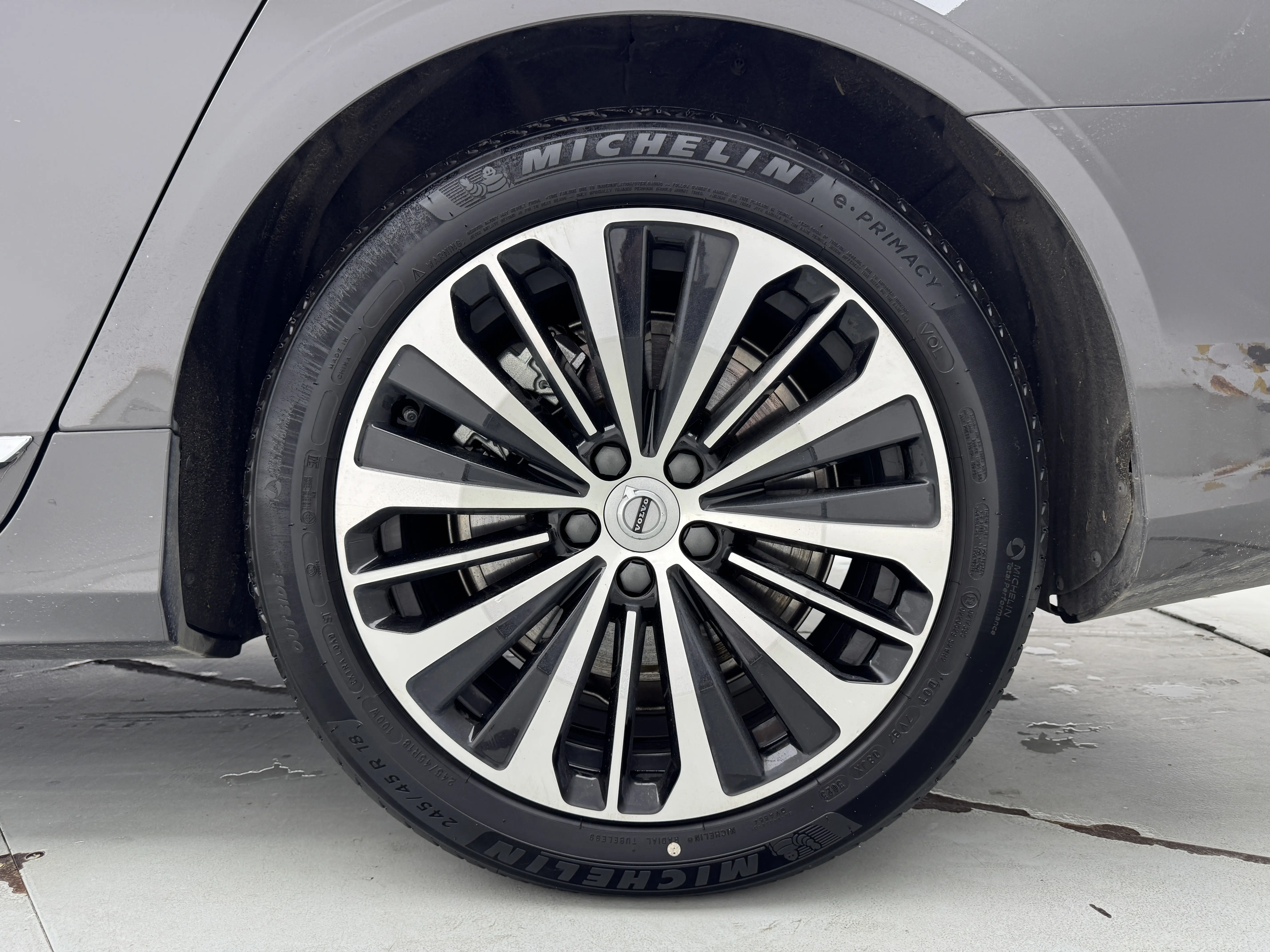 Volvo S90 PHEV