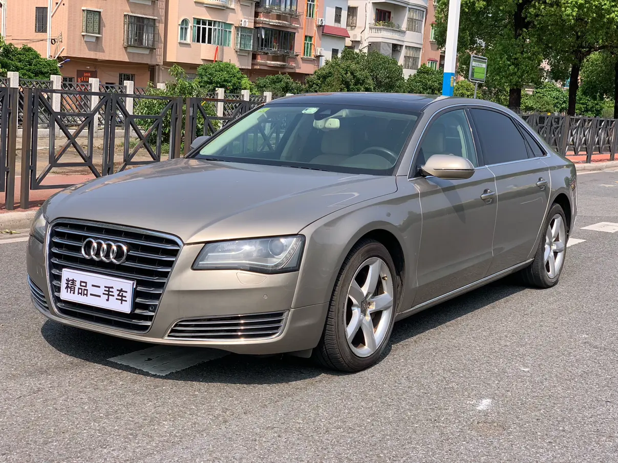 Audi A8