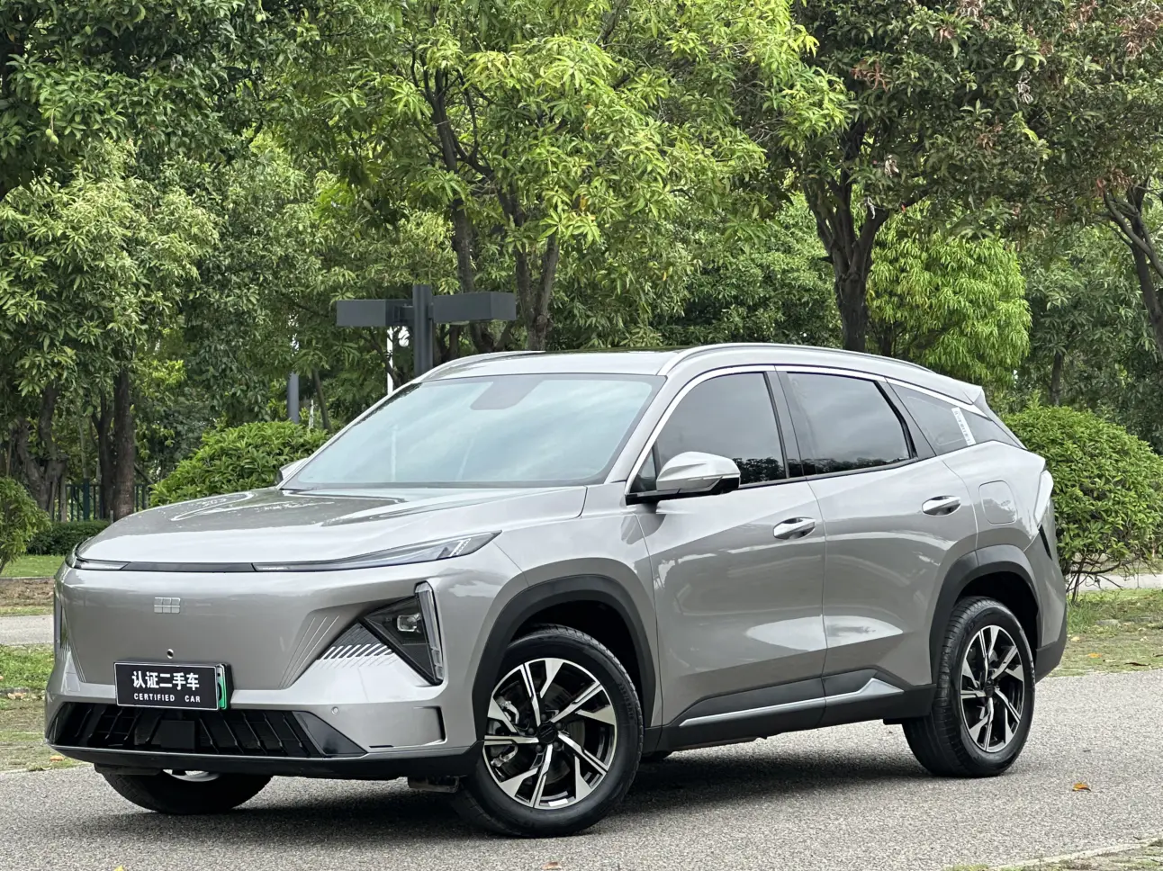 Geely Galaxy L7