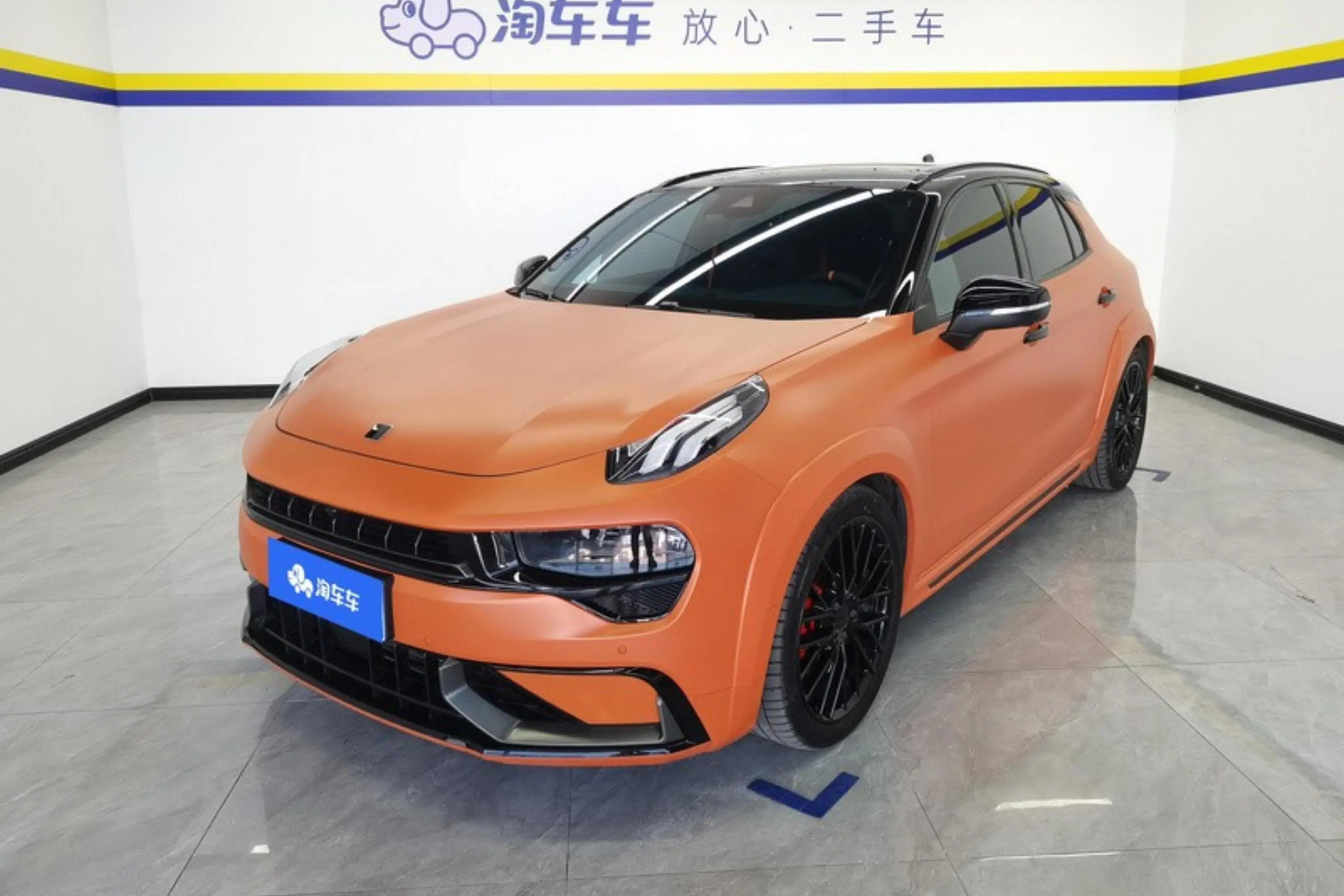 Lynk & Co 02 Hatchback