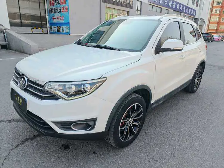 FAW Senya R7
