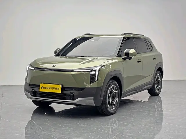 Dongfeng Nano 06