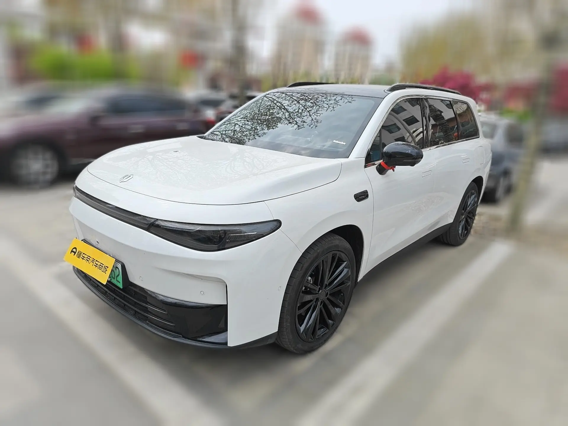 Leapmotor C16