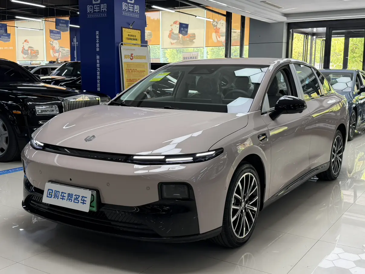 Leapmotor Leap running B01