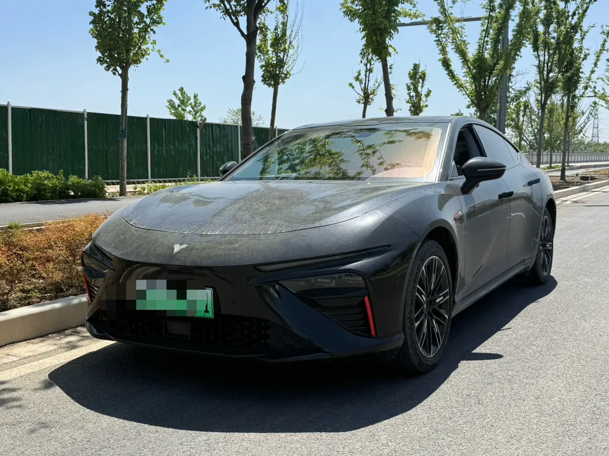 NETA Nezha S