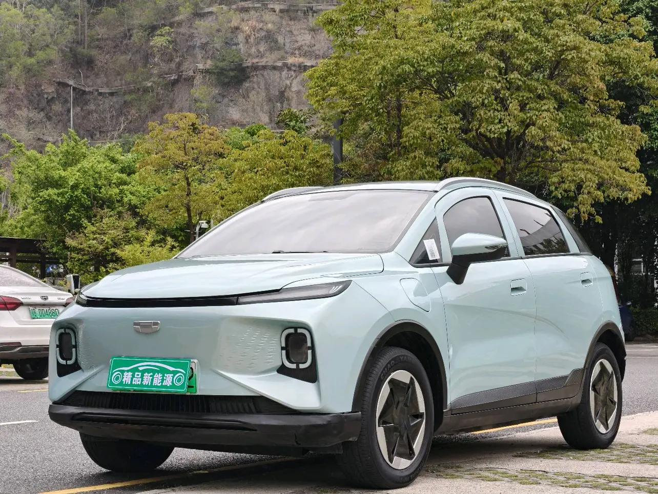 Geely Geometry E Firefly